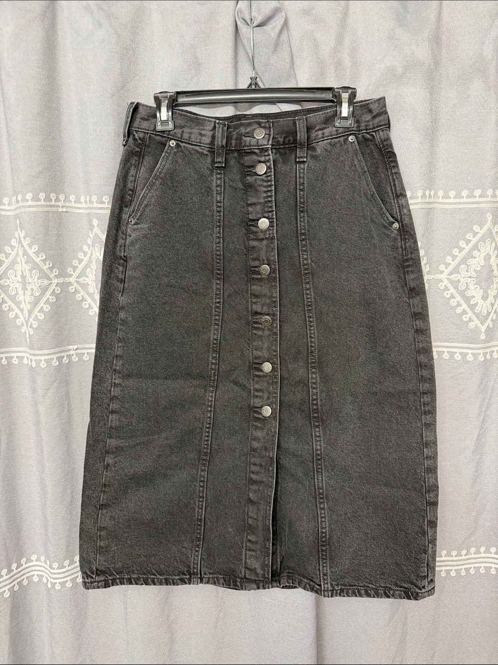 Old Navy Midi Button Down Skirt